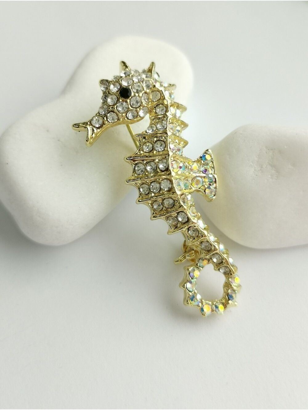 Gold and Crystal Seahorse Brooch Pin NWT